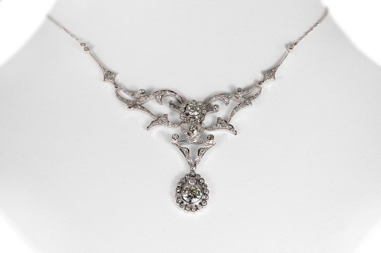 Collier mit 103 Diamanten ca. 2,70 ct. 950 Platin + Gold IGI [BRORS 20449]