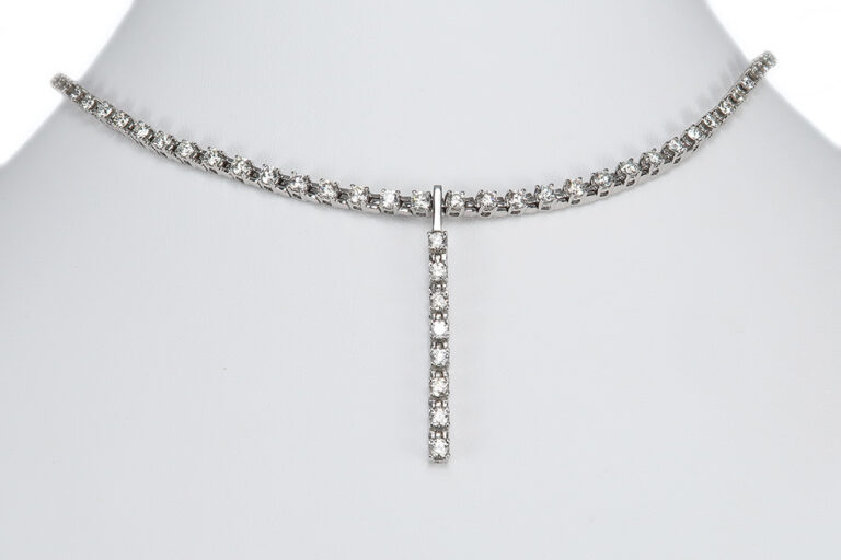 Collier mit Anhänger 107 Brillanten ca. 9,30 ct 750 Weißgold IGI [BRORS 20450]