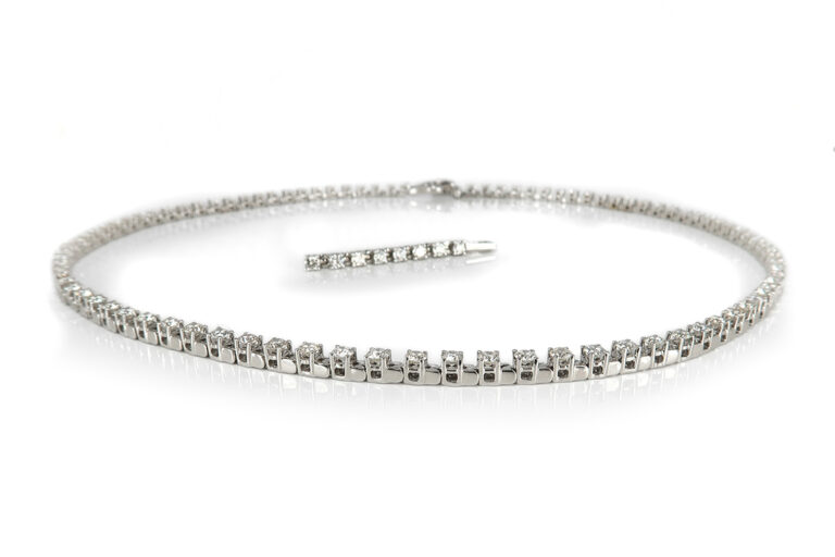 Collier mit Anhänger 107 Brillanten ca. 9,30 ct 750 Weißgold IGI [BRORS 20450]