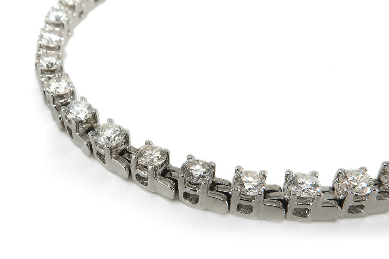 Collier mit Anhänger 107 Brillanten ca. 9,30 ct 750 Weißgold IGI [BRORS 20450]