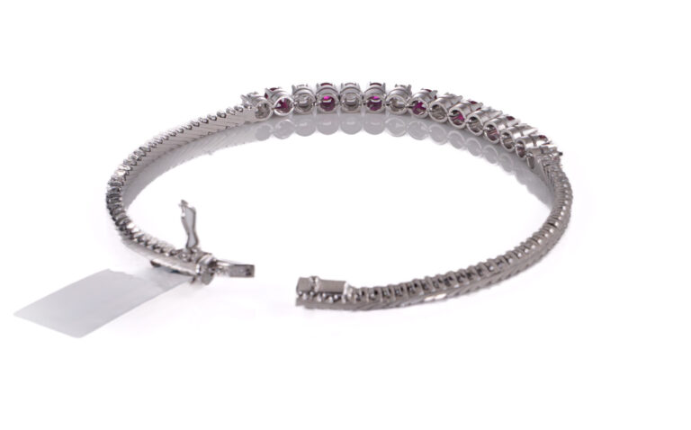 Armband 7 Rubine 0,90 ct + 8 Brillanten 0,80 ct E-F/VVS-VS IGI [BRORS 20454]