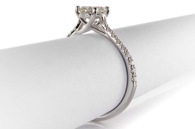 Ring 1 Brillant 0,80 ct G-H/VVS 750 Weißgold IGI Gutachten Gr. 54 [BRORS 20460]
