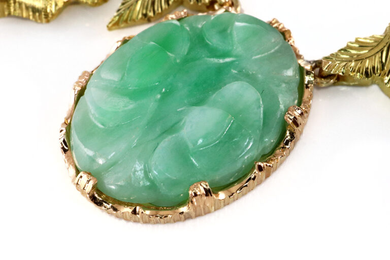 Collier *Bvccellati* Jade + 12 Saphire 750 Gold IGI Gutachten [BRORS 20470]