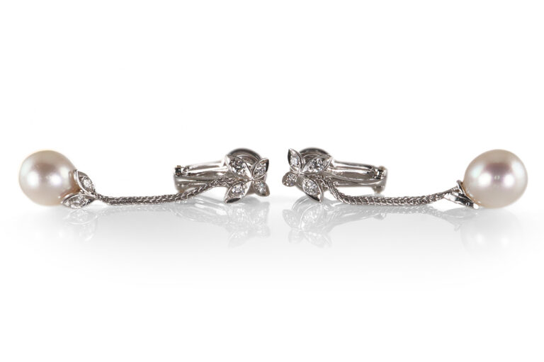 Ohrstecker Rene Kern 2 Akoya Perlen 12 Diamanten 0,24 ct 750 Gold [BRORS 20456]