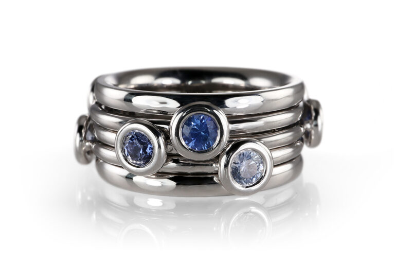 Odenwald Twist Ring 9 Saphire ca 1,82 ct 750 Weißgold [BRORS 20519]