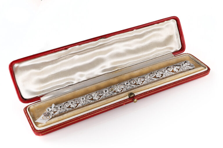 Antikes Armband 239 Diamanten 18 Karat! Weißgold Silber IGI 19 cm [BRORS 20526]