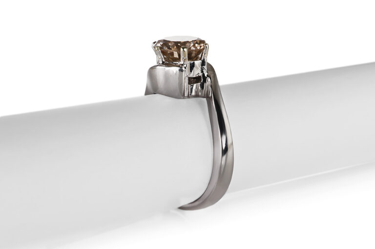 Ring 1 Brillant 2,02 ct FANCY/P2 750 Weißgold DPL Gr. 54 [BRORS 20541]