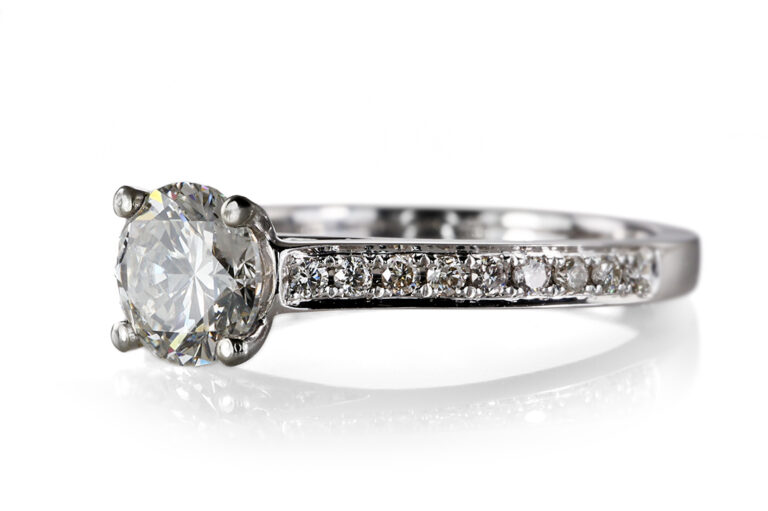 Verlobungsring 1 Brillant 0,73 ct LUPENREIN 750 Weißgold DPL Gr 54 [BRORS 20543]