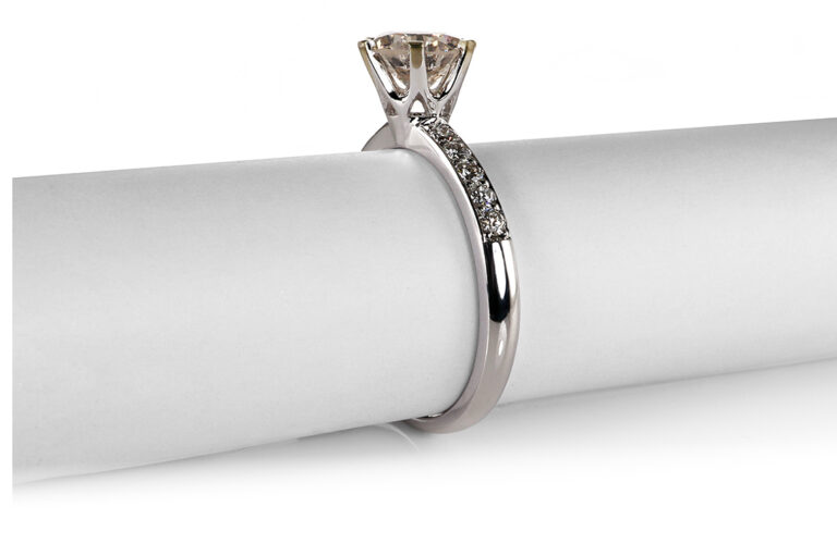 Ring 1 Brillant 1,21 ct S-Z/P1 + 10 Brillanten 750 Gold DPL Gr. 55 [BRORS 20555]