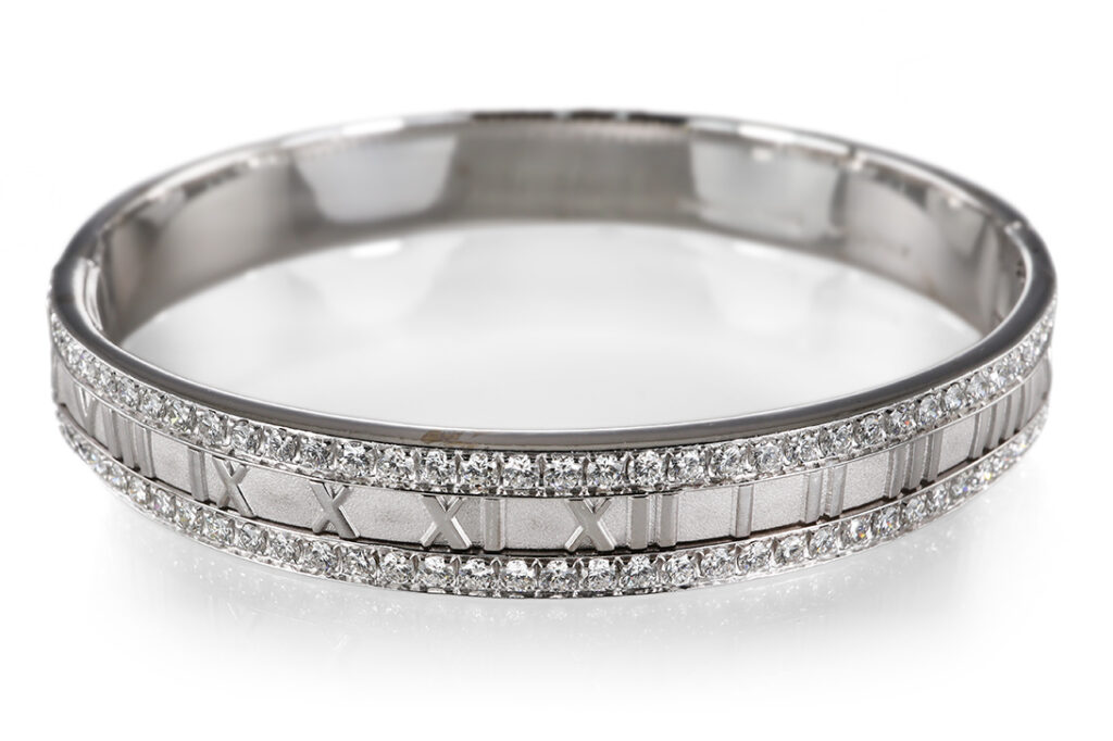 Tiffany & Co Atlas Roman Armreif 84 Brillanten ca. 2,4 ct 750 Gold [BRORS 20588]