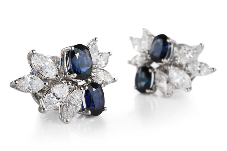 Ohrstecker 4 Saphire ca 2,0 ct + 14 Diamanten 2,0 ct D-E Gold IGI [BRORS 20595]