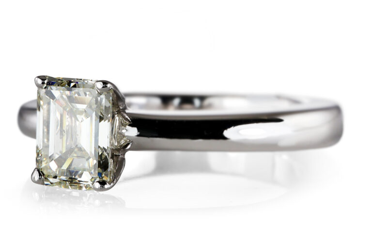 Ring 1 Diamant ca 0,90 ct Getönt K - L 750 Weißgold IGI Gr. 54 [BRORS 20606]