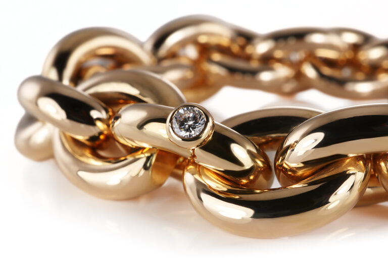 Schubart Armband 1 Brillant ca 0,12 ct TW/VVS Gold L.21,0 cm [BRORS 20650]