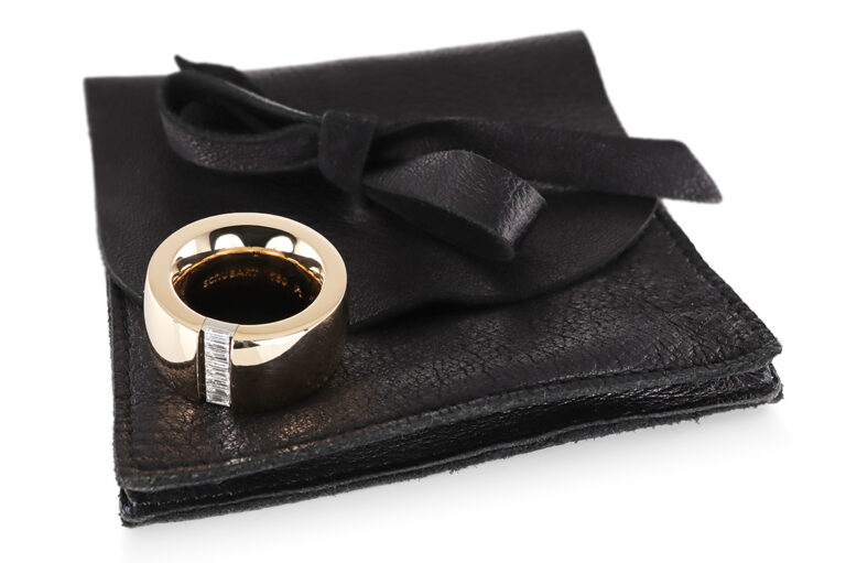 Schubart Ring 8 Diamanten ca 1,12 ct TW/IF 750 / Platin Gr. 55 [BRORS 20666]