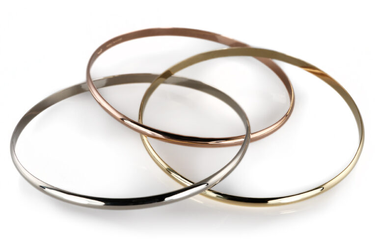 Cartier Trinity Armreif Tricolor 750 Gold Gr. 62 [BRORS 20688]