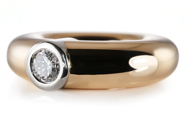 Schubart Ring 1 Brillant ca. 0,26 ct H/P1 750 Gold Gr. 54 [BRORS 20708]