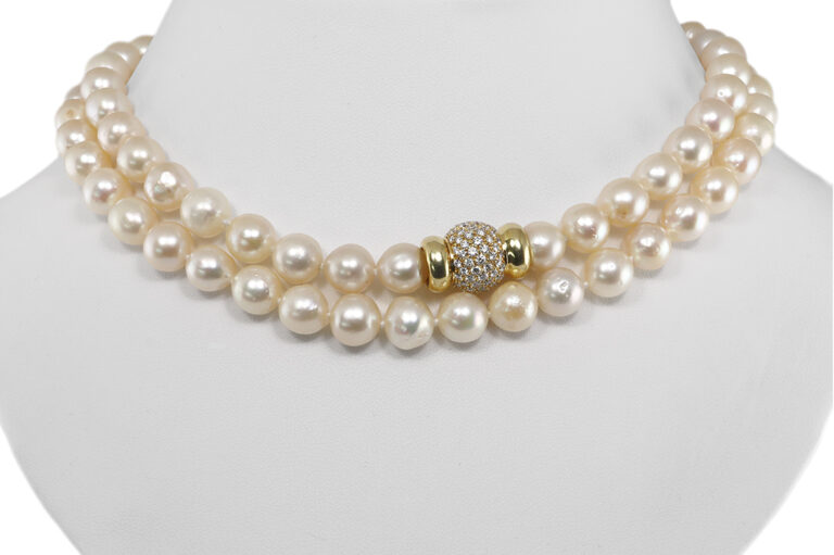 Wempe Akoya Perlenkette 108 Brillanten ca 2,4 ct TW/lupenrein Gold [BRORS 20726]