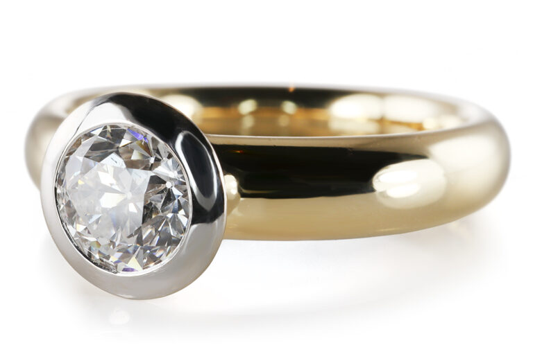Ring Solitär 1 Brillant 0,85 ct F-G/SI2 750 Gold IGI Gr.63 [BRORS 20792]