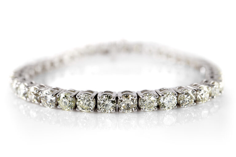 Tennisarmband 38 Brillanten insg. ca. 11,85 ct 585 Weißgold IGI [BRORS 19634]