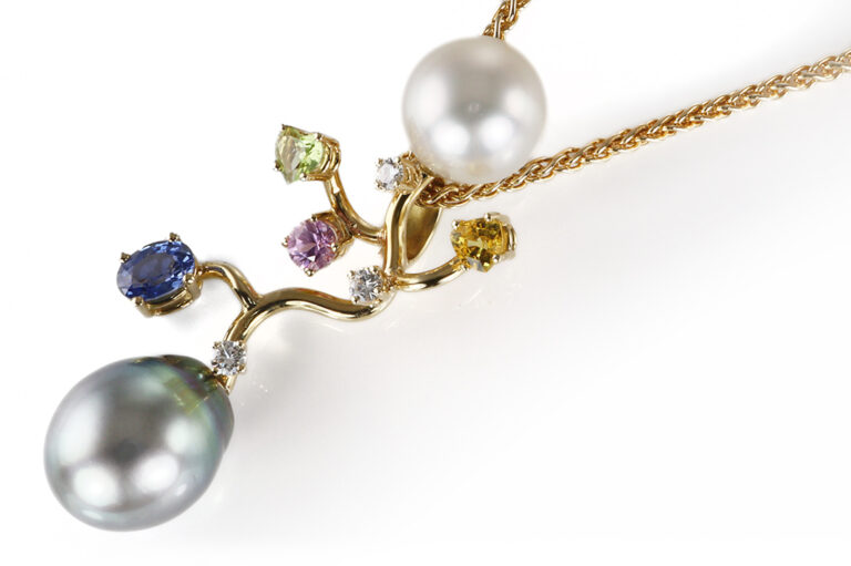 Kette Anhänger Diamanten + Saphire + Salzwasserperlen Gelbgold IGI [BRORS 20831]