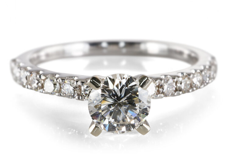 Ring 1 Brillant 0,51 ct H/VVS1 + 14 Brillanten 585 Gold DPL Gr. 54 [BRORS 20846]