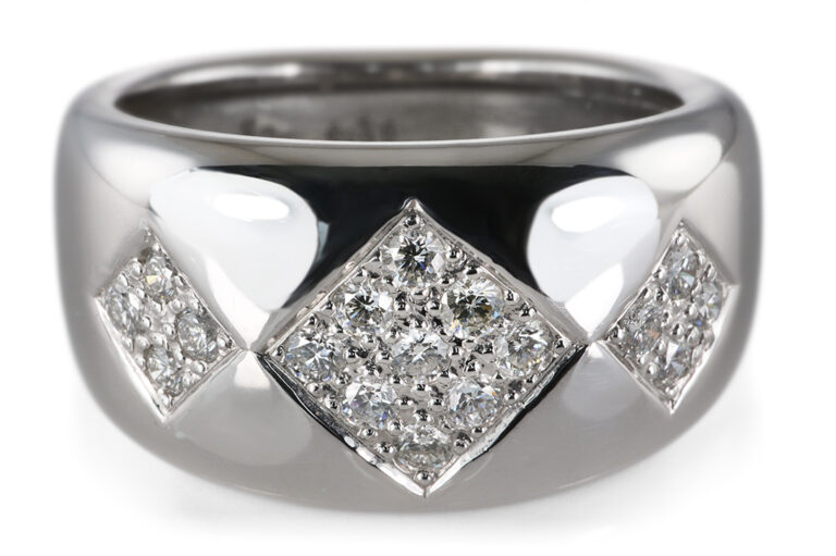 Ring 17 Brillanten ca 0,36 ct TW/VS 750 Weißgold Gr 58 [BRORS 20860]