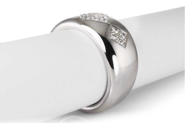 Ring 17 Brillanten ca 0,36 ct TW/VS 750 Weißgold Gr 58 [BRORS 20860]