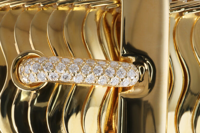 Armband Belt Buckle 34 Brillanten ca. 0,4 ct TW/VS 750 Gelbgold [BRORS 20863]