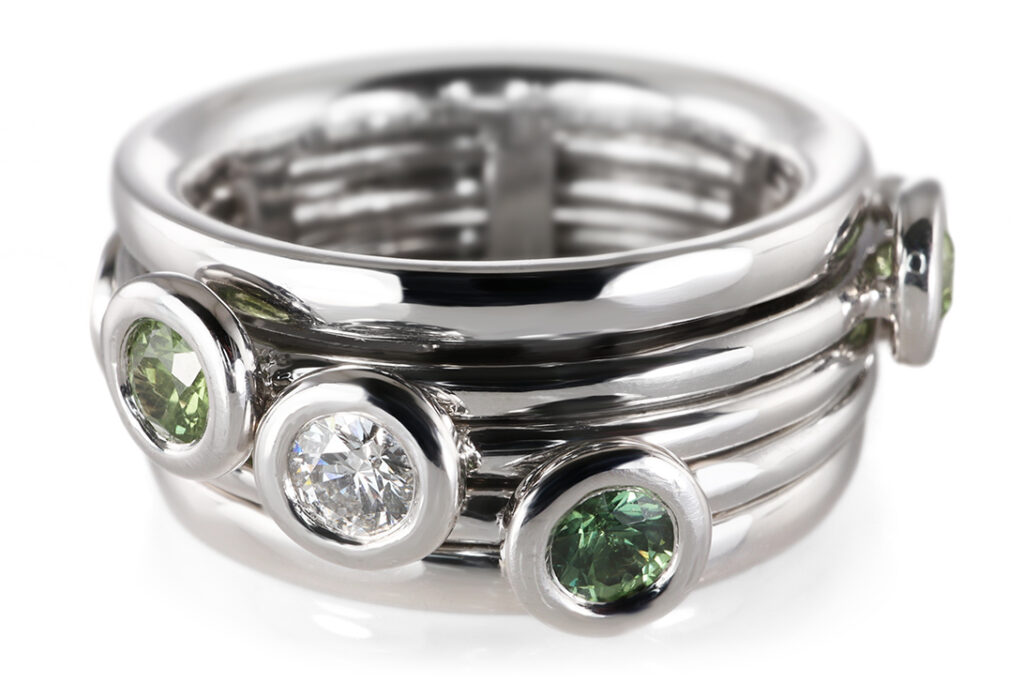 Ring A.ODENWALD TWIST 6 Saphire 3 Brillanten 750 Weißgold [BRORS 20879]