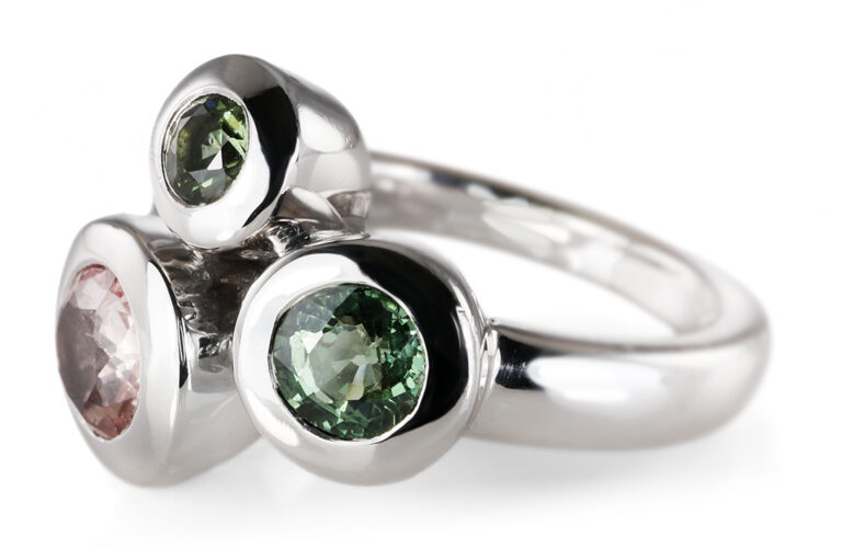 Ring A.ODENWALD MELODY 3 bunte Saphire 750 Weißgold Gr 56 [BRORS 20884]