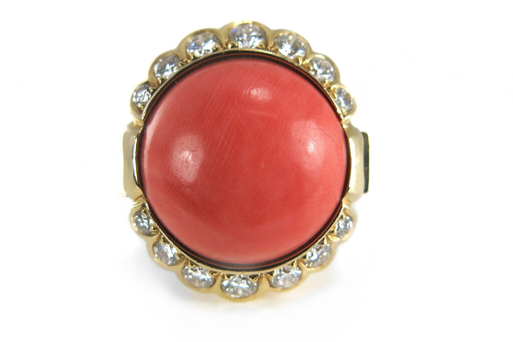 Ring Koralle ca 7,0 ct 14 Brillanten ca 0,6 ct RIVER 750 IGI Gr 57 [BRORS 12857]