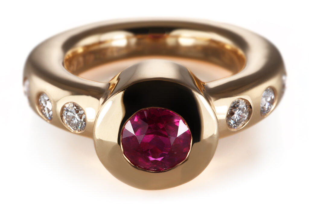 Ring A.ODENWALD 1 Rubin 1,2 ct + 6 Brillanten 750 Gelbgold Gr 56 [BRORS 20878]