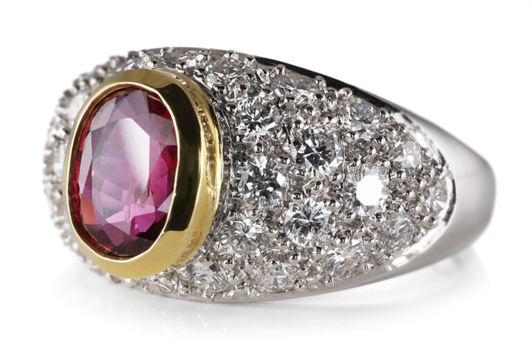 NEU Ring Rubin ca 1,0 ct 32 Brillanten ca 1,1 ct R-TW/VS 750 IGI [BRORS 20935]