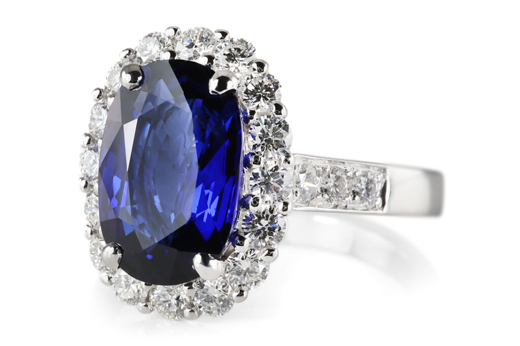 Ring Saphir ca 3,0 ct 22 Diamanten ca 0,7 ct RIVER 750 IGI [BRORS 20955]