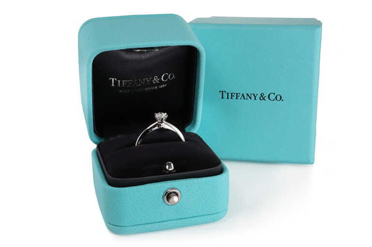 Tiffany & Co. Solitär Verlobungsring 0,23 ct W/VS1 950 Pt Gr 52 [BRORS 21001]