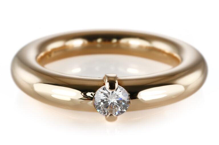 Ring Schubart Solitär Brillant ca 0,1 ct TW/VS 750 Gelbgold Gr 51 [BRORS 21033]