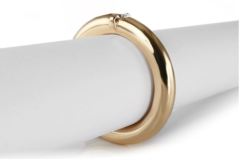 Ring Schubart Solitär Brillant ca 0,1 ct TW/VS 750 Gelbgold Gr 51 [BRORS 21033]
