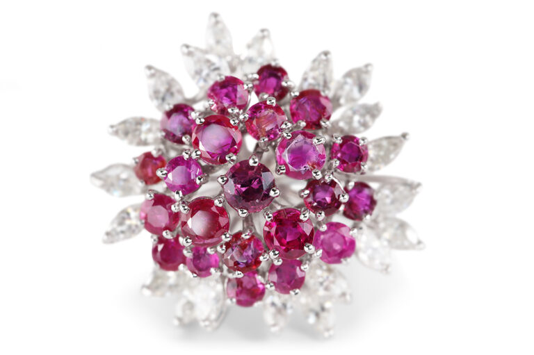Ring 22 MOGOK Rubine ca 3,3 ct 20 Diamanten ca 1,7 ct IGI Gr 55 [BRORS 21052]
