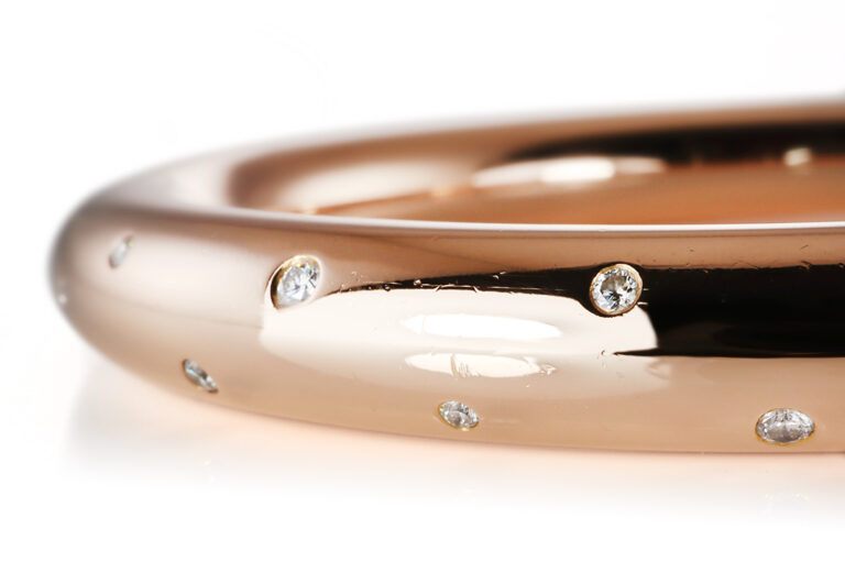 Armreif 15 Brillanten insg. ca 0,34 ct H/VVS 750 Rosegold [BRORS 21058]